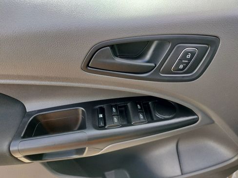 Used 2020 Ford Transit Connect XL image 19