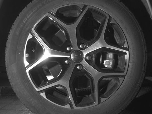 Used 2025 Jeep Compass Limited image 13