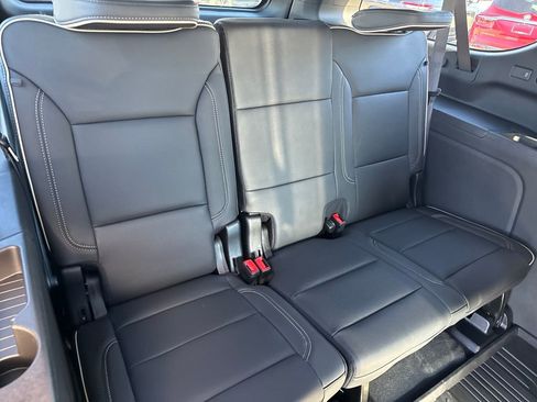 New 2026 GMC Yukon XL Elevation w/ LPO, Floor Liner Package AWD/4WD image 14