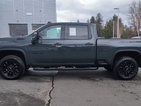 Used 2025 Chevrolet Silverado 3500 LTZ w/ LTZ Plus Package image 5
