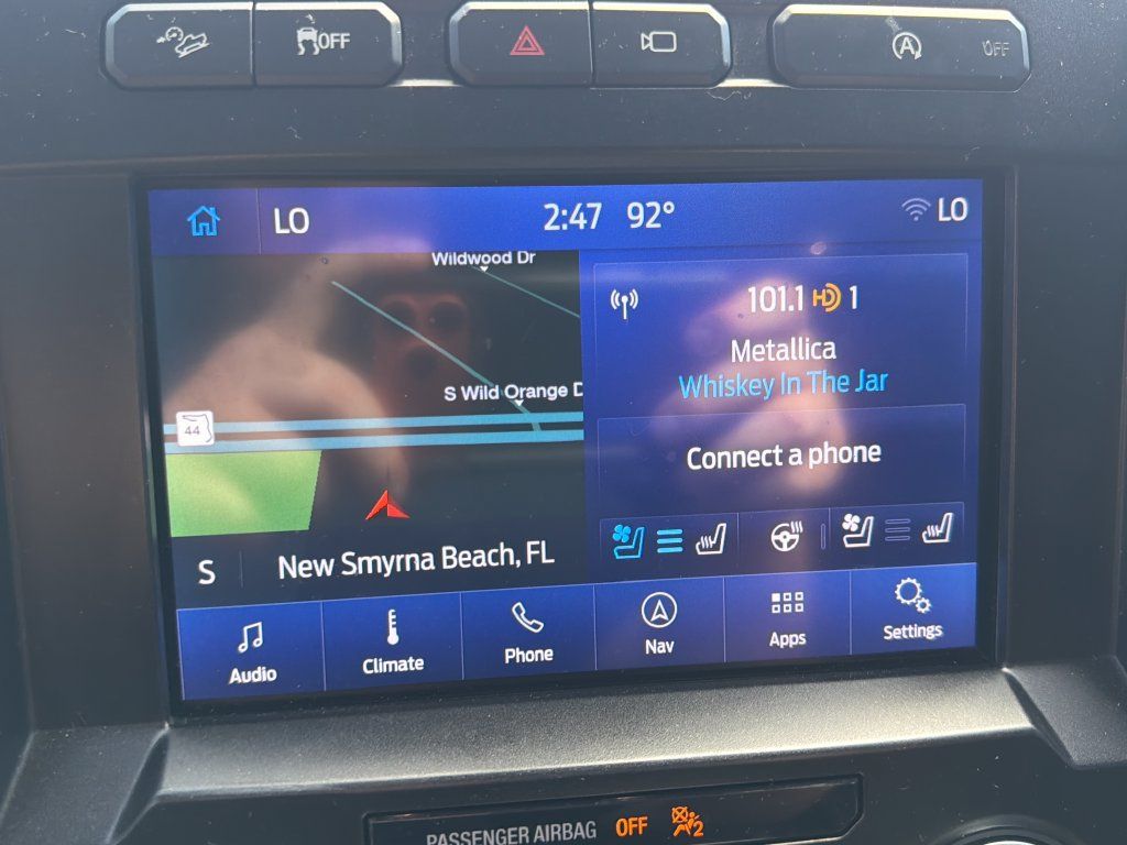 Used 2019 Ford F150 Platinum w/ Equipment Group 701A Luxury AWD/4WD image 24