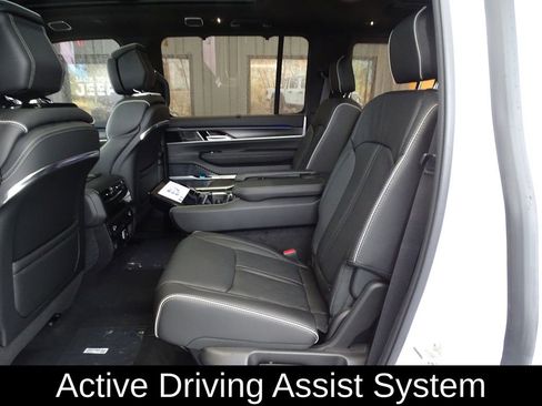 New 2024 Jeep Grand Wagoneer Series II w/ Quick Order Packagew 28T image 16