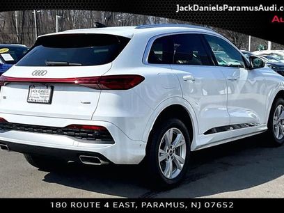 Used 2025 Audi Q5 Premium w/ Convenience Package