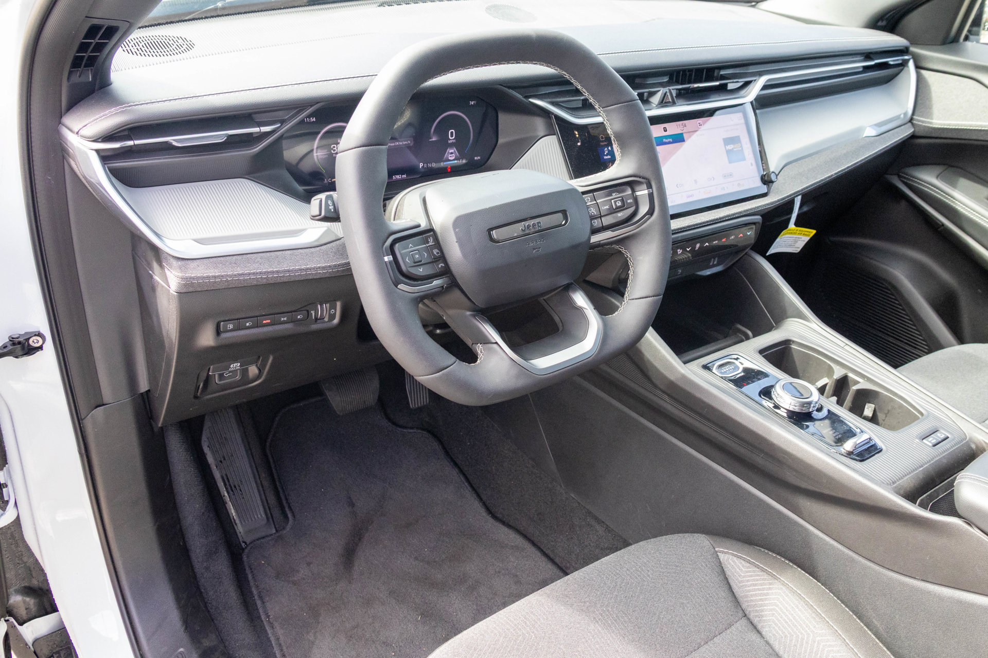 New 2026 Jeep Cherokee Laredo AWD/4WD image 3
