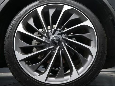 Used 2023 Lincoln Aviator Reserve w/ Equipment Group 201A AWD/4WD image 9
