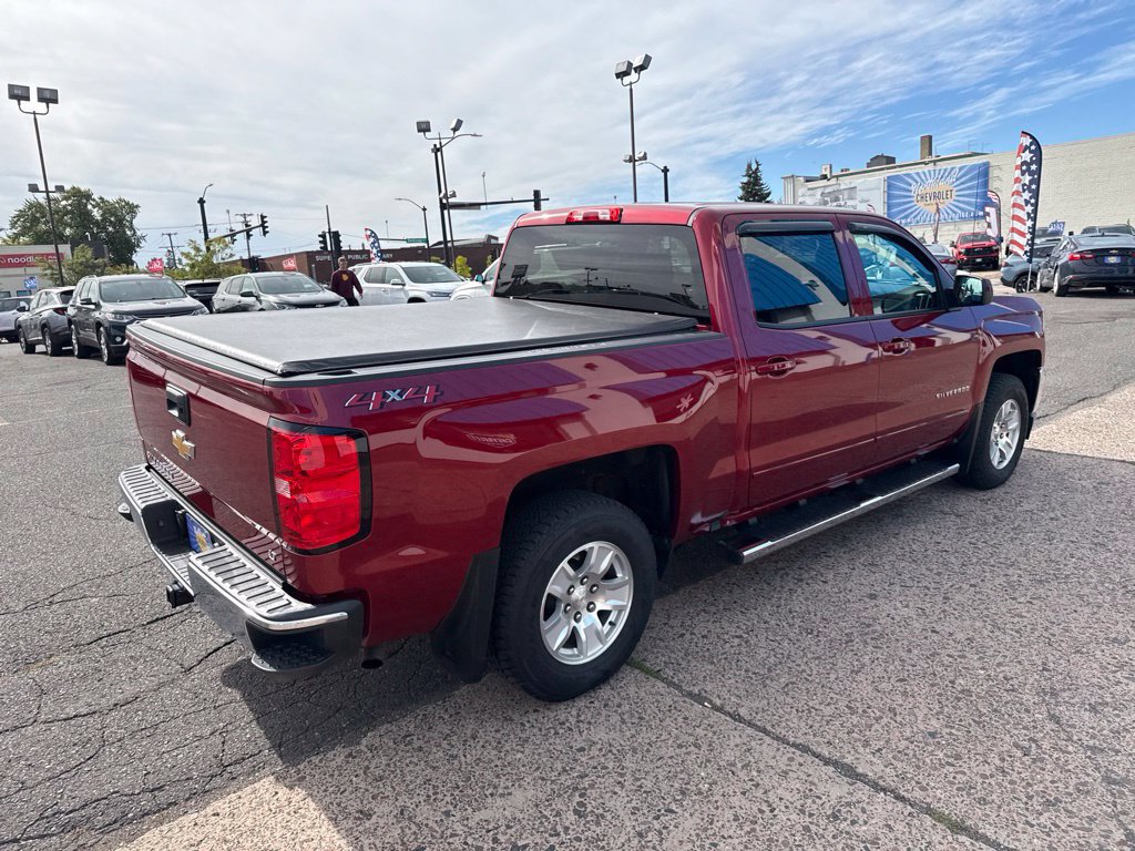 Used 2018 Chevrolet Silverado 1500 LT w/ All Star Edition AWD/4WD image 13