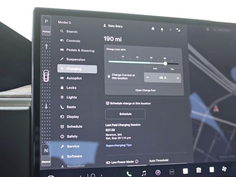 Used 2022 Tesla Model S image 23