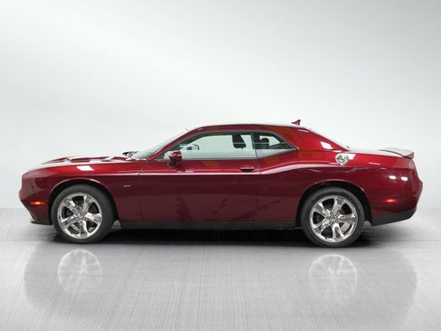 Used 2018 Dodge Challenger GT w/ GT Interior Package AWD/4WD image 2
