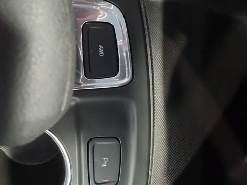 Used 2024 Chevrolet Equinox LT AWD/4WD image 21
