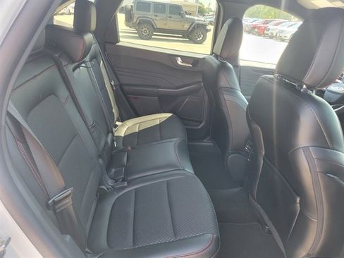 Certified 2025 Ford Escape ST-Line Elite w/ Tech Pack #1 image 4