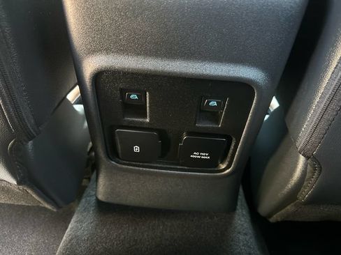 Used 2024 Ford Bronco Outer Banks AWD/4WD image 20