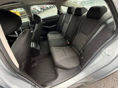 Certified 2025 Honda Accord SE image 16