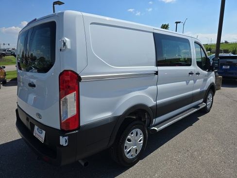 Used 2025 Ford Transit 250 Low Roof w/ Exterior Upgrade Package RWD image 5