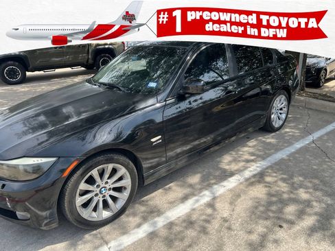 Used 2011 BMW 328i xDrive Sedan AWD/4WD image 1