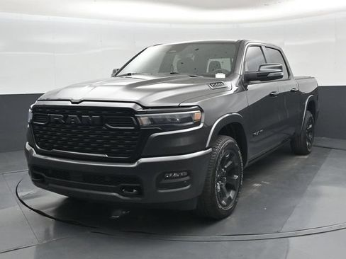 Used 2025 RAM 1500 Big Horn AWD/4WD image 32