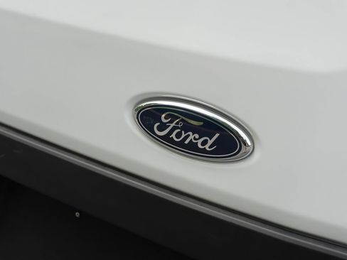 Used 2025 Ford Transit 250 Low Roof w/ Exterior Upgrade Package RWD image 26