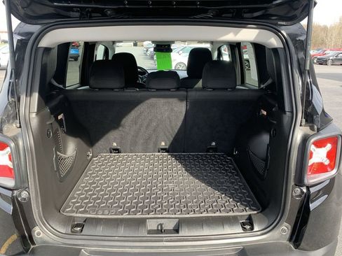 Used 2016 Jeep Renegade Trailhawk image 21