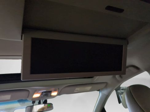 Used 2013 Toyota Sienna Limited w/ Premium Pkg image 18