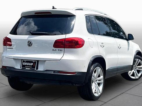 Used 2013 Volkswagen Tiguan SEL FWD image 12