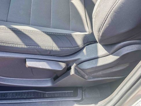 Used 2017 Ford Escape S FWD image 23