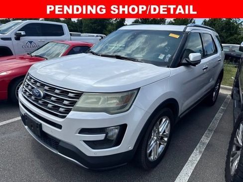 Used 2016 Ford Explorer Limited w/ Equipment Group 301A FWD image 1