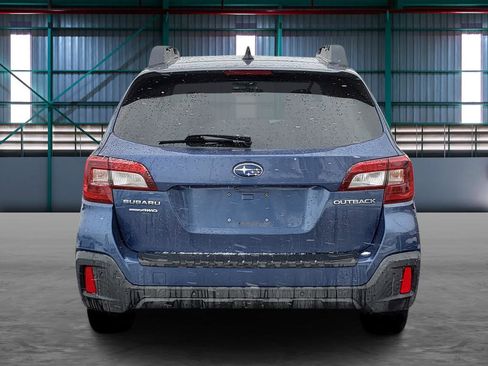 Used 2019 Subaru Outback 2.5i Limited w/ Popular Package #2 image 4