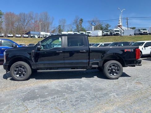 New 2026 Ford F250 XL w/ STX Appearance Package AWD/4WD image 5