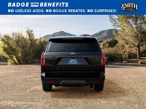 New 2027 Ford Expedition Platinum w/ Stealth Appearance Package AWD/4WD image 8