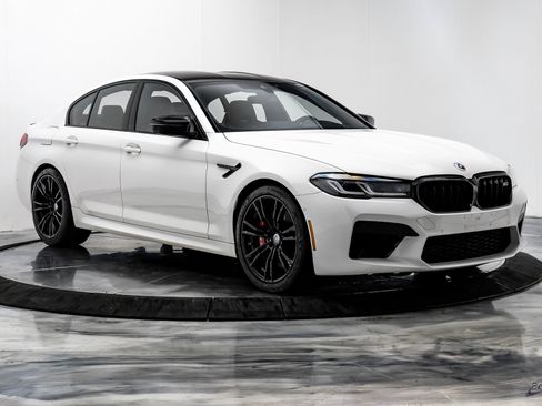 Used 2023 BMW M5 w/ Competition Package image 19