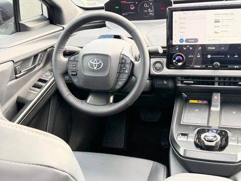Used 2026 Toyota bZ FWD image 14