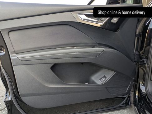 Used 2023 Audi Q4 e-tron Premium Plus w/ Premium Plus image 16