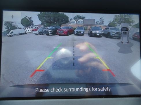 Used 2020 Ford Edge Titanium AWD/4WD image 31