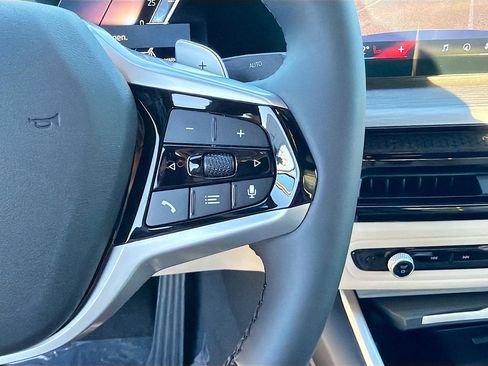 New 2026 BMW 330i Sedan image 38