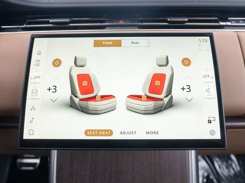 Used 2025 Land Rover Range Rover SE image 33