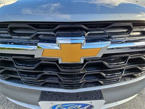 New 2025 Chevrolet Trax LT w/ Driver Confidence Package image 32