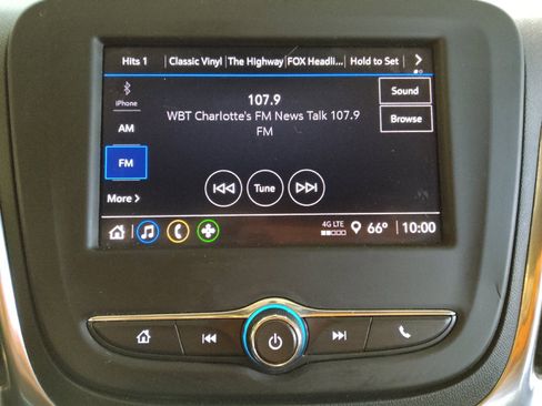 Used 2022 Chevrolet Equinox LT FWD image 25