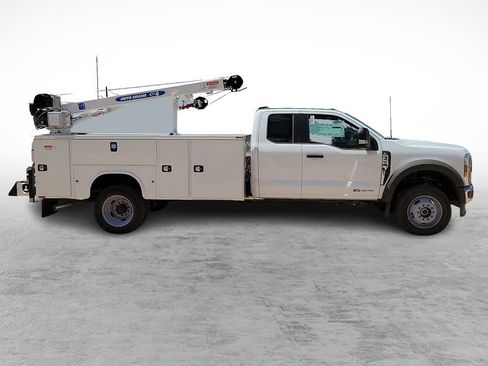New 2024 Ford F450 XL image 12