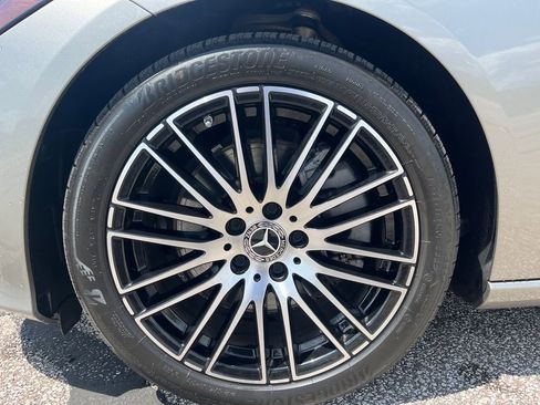 Used 2024 Mercedes-Benz C 300 4MATIC Sedan image 9