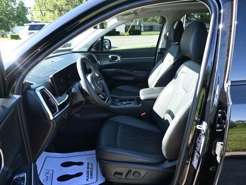 Used 2024 Kia Sorento X-Line EX AWD/4WD image 29
