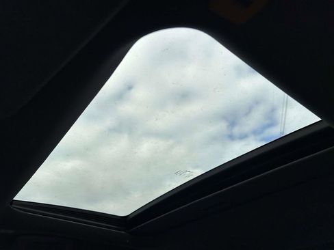 Used 2020 Dodge Charger R/T w/ Plus Group image 10