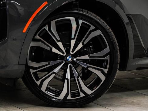Used 2024 BMW X7 M60i w/ Executive Package AWD/4WD image 3