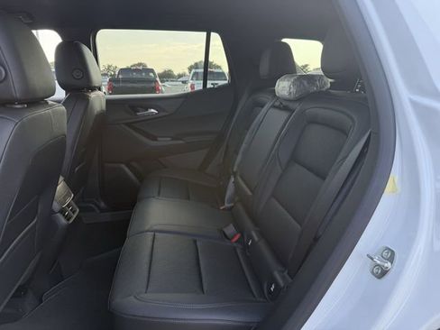 New 2026 Chevrolet Equinox LT w/ Convenience Package II image 25