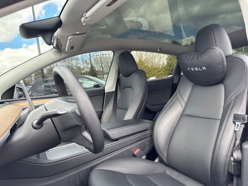 Used 2025 Tesla Model Y Performance AWD/4WD image 13