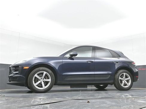 Used 2019 Porsche Macan image 53
