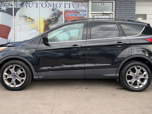 Used 2014 Ford Escape SE w/ Equipment Group 201A FWD image 6