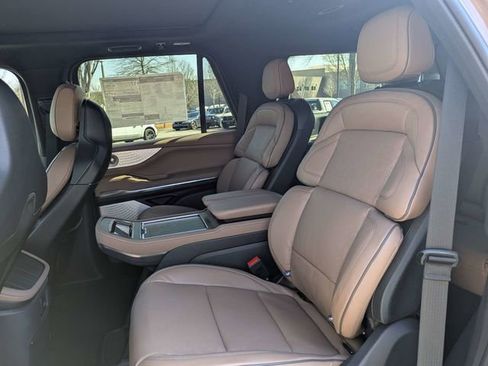 New 2026 Lincoln Navigator L Black Label image 12