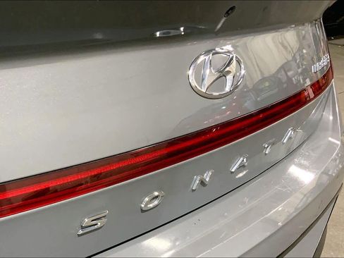 Used 2023 Hyundai Sonata Limited FWD image 31