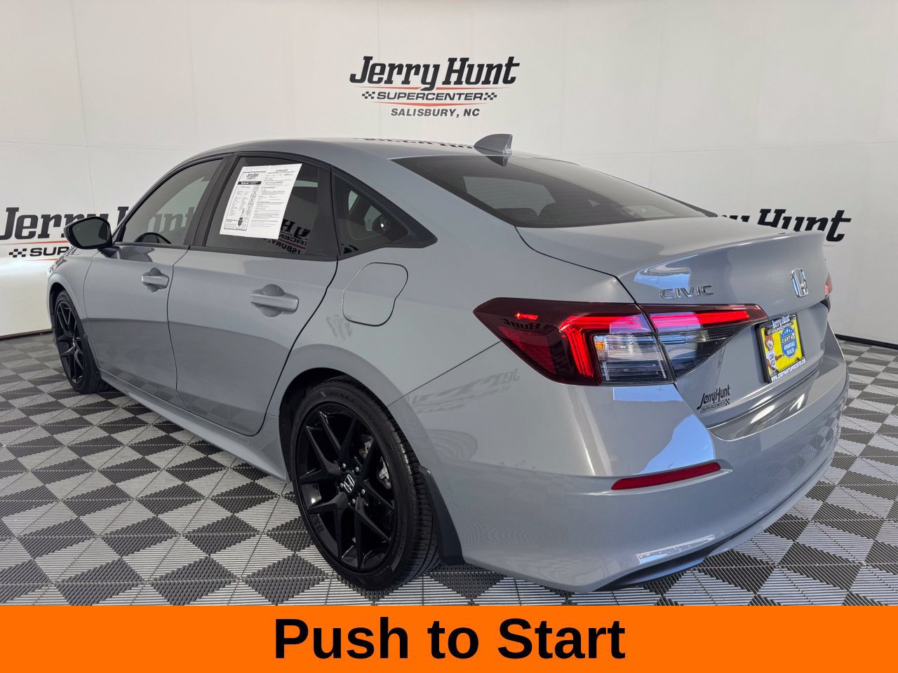 Used 2025 Honda Civic Sport image 9