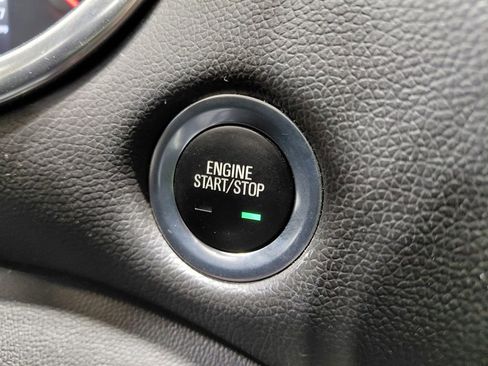 Used 2024 Chevrolet Malibu LT image 36