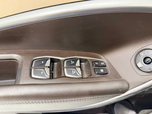 Used 2018 Hyundai Santa Fe Sport w/ 2.4L Value Package 02 FWD image 13